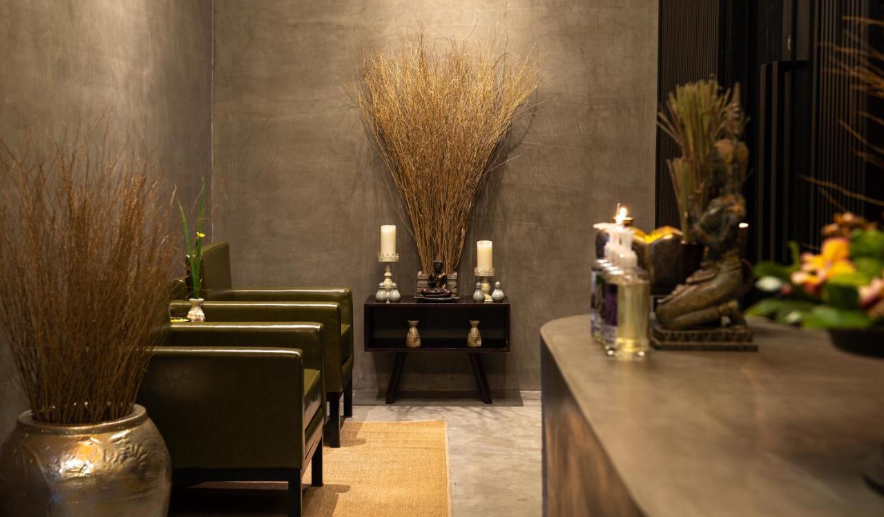 Eightfold Urban Resort Siem Reap Bagian luar foto Interior of a spa in Bangkok, Thailand